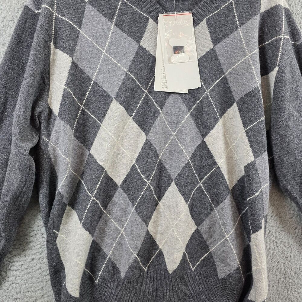 NWT Erdos 100% Cashmere Men's Gray Argyle Vneck Sweater Size XL / 44 FLAWS - Picture 5 of 12
